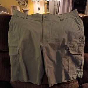 Izod Olive Cargo Shorts for Men